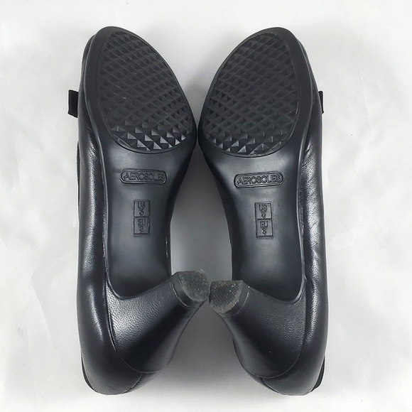 Aerosoles Playhouse Black Leather Bow Round Toe Pumps 2.5" Heels - Picture 5 of 15